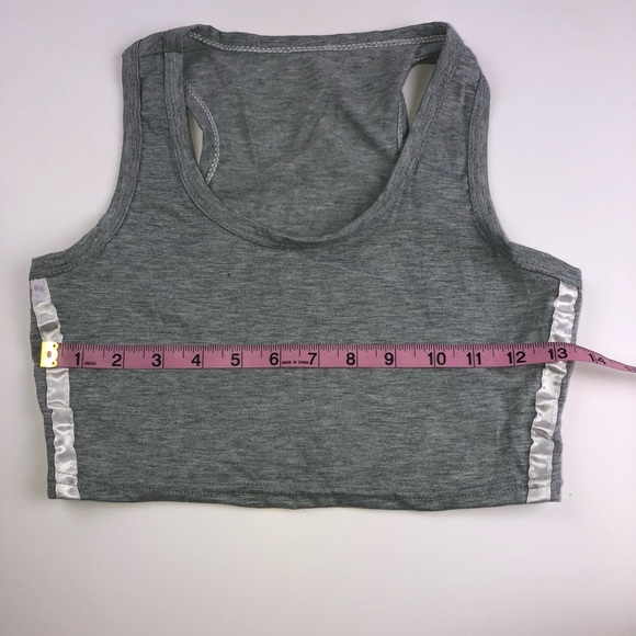 Two Piece halter short set. - Picture 4 of 8